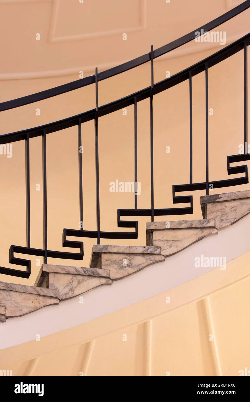 Bourse de Milan, l'escalier, Palazzo Mezzanotte, Piazza degli Affari, Milan, Lombardia, Italie Banque D'Images