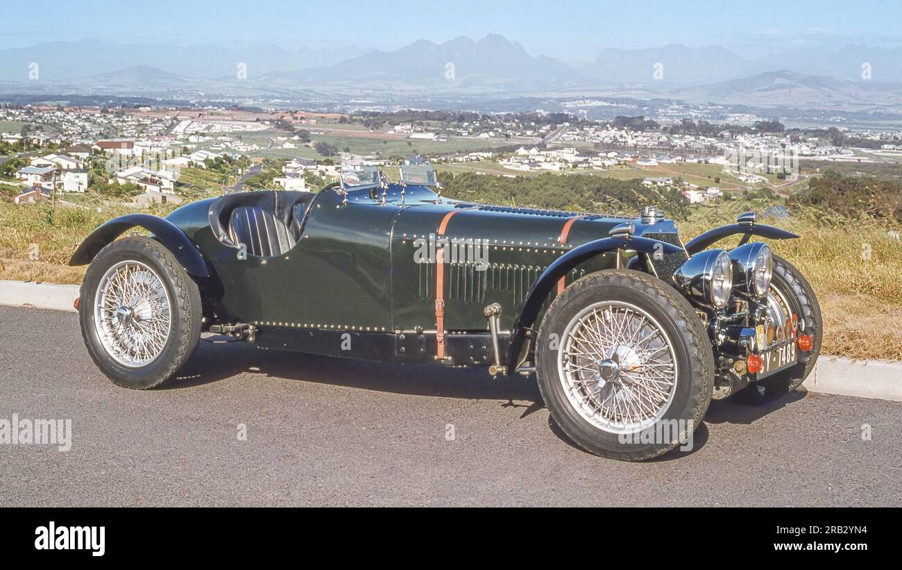 La Squire car Manufacturing Company était un constructeur automobile britannique des années 1930 La voiture Squire incarnait la Grand Prix transformée en voiture de route. Banque D'Images