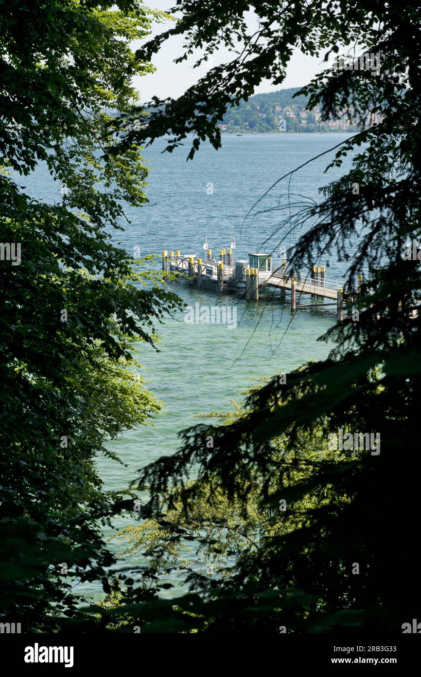 Île de Mainau, Allemagne : embarcadère pour bateaux Banque D'Images Île de Mainau, Allemagne : embarcadère pour bateaux Banque D'Images