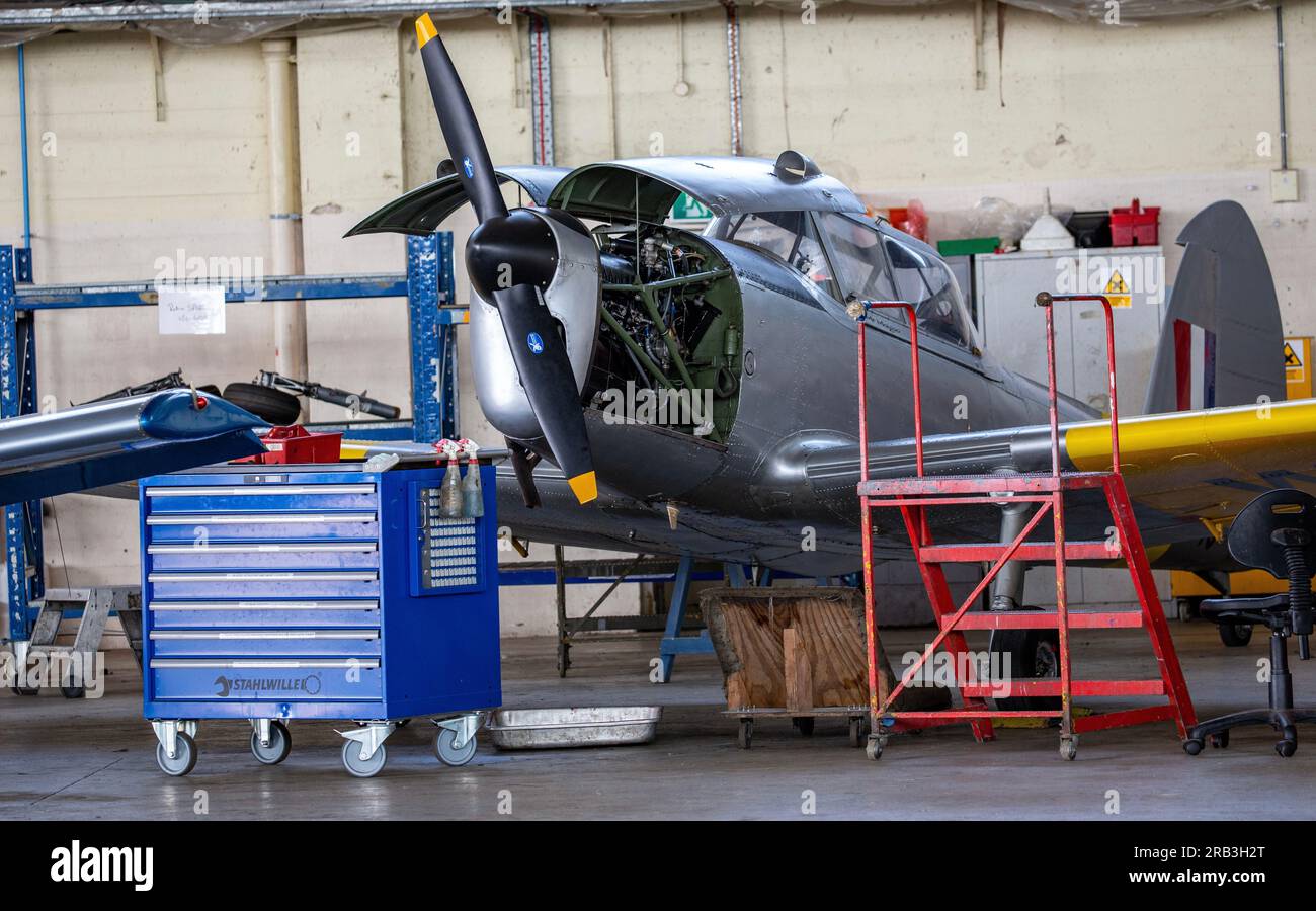 Hangar d'avion Banque D'Images