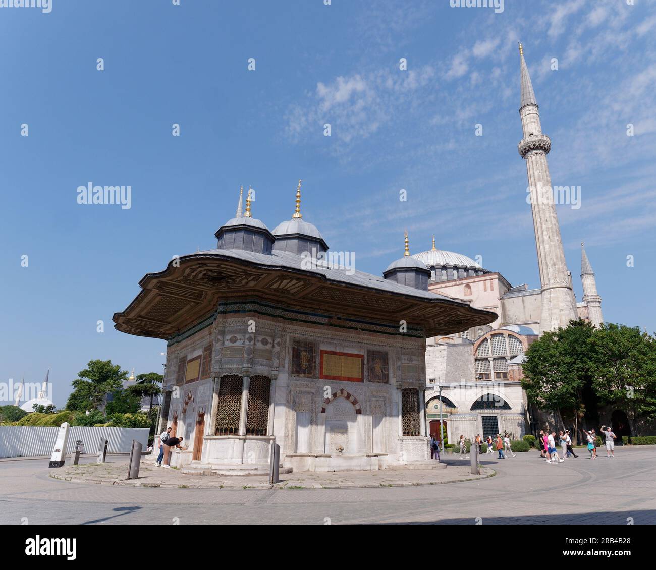 Mosquée Sainte-Sophie et fontaine du sultan Ahmed III, Istanbul, Turquie Banque D'Images