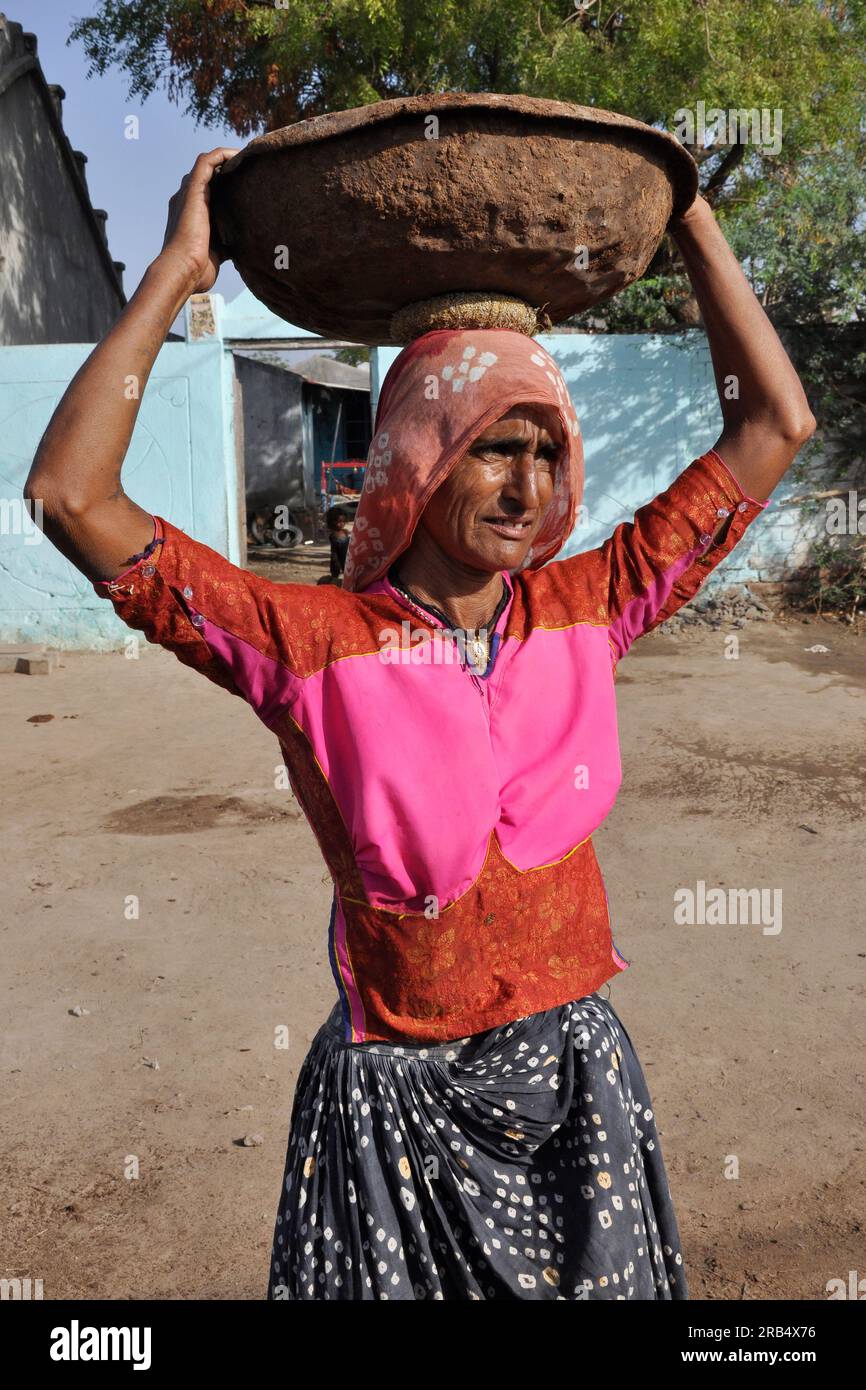 Gujarat. Rann de Kutch. Tribu Mengal. femme Banque D'Images
