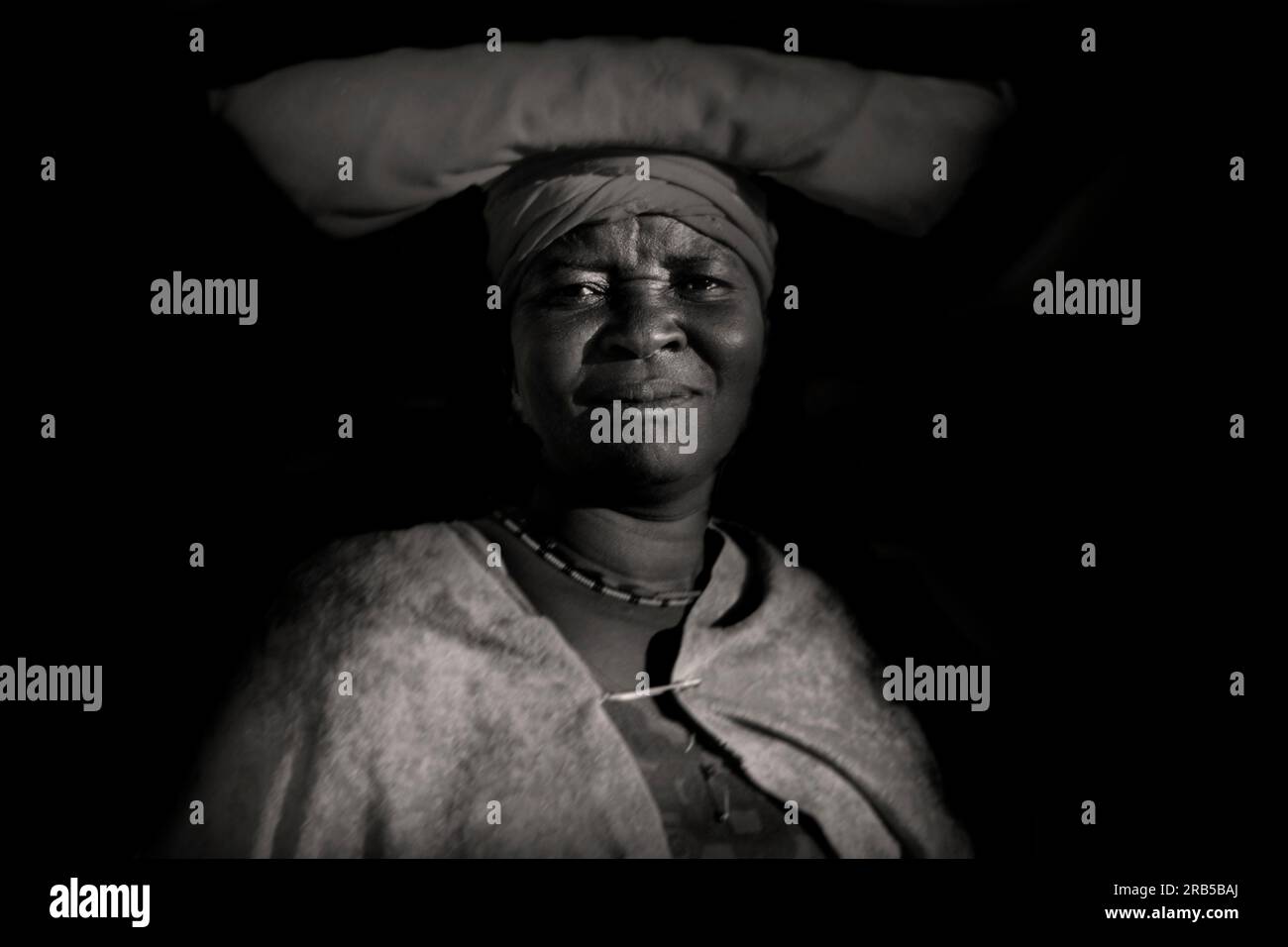 Herero Femme appartenant au Groupe Bantu. Sesfontein. Namibie. Afrique Banque D'Images