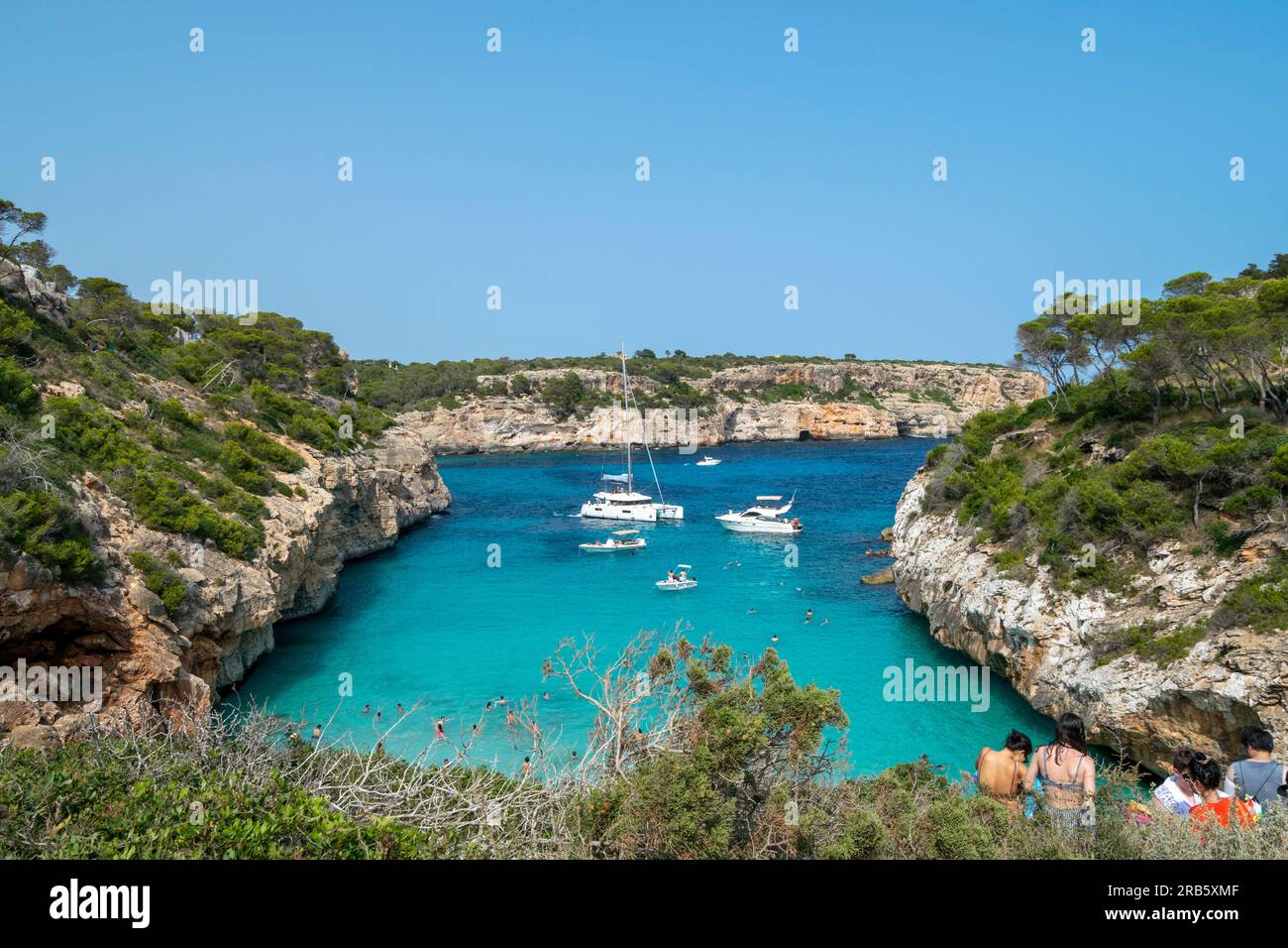 Calo des Moro Palma de Mallorca, Calo des Moro est une plage incroyablement belle située au fond d'une baie avec des falaises abruptes. Plages de Majorque. Banque D'Images