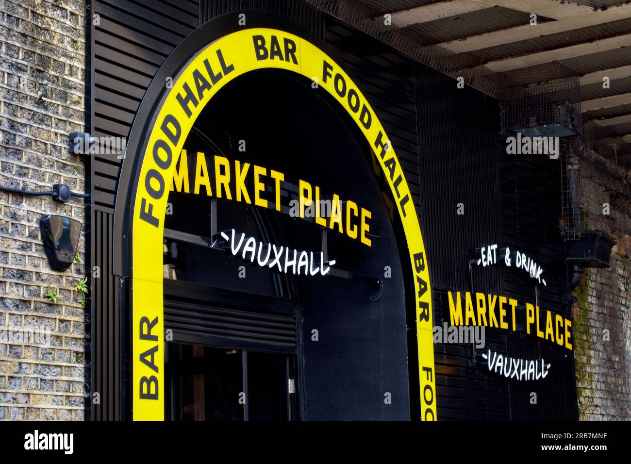 Vauxhall Cross transport Hub, Vauxhall, Borough of Lambeth, Londres, Angleterre, ROYAUME-UNI Banque D'Images