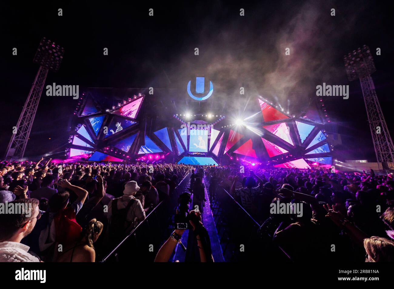 Vue générale de la scène avec DJ Griffin lors de la première journée du Festival de musique Ultra Europe au Park Mladezi Stadium à Split, Croatie, le 7 juillet 2023. Photo : Zvonimir Barisin/PIXSELL Banque D'Images