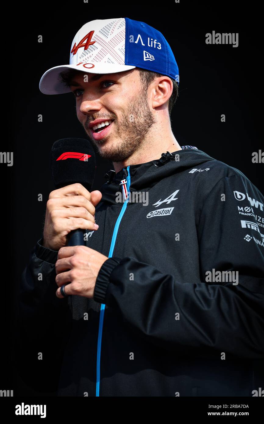 Silverstone, Royaume-Uni. 08 juillet 2023. Pierre Gasly (FRA) Alpine F1 Team sur la scène Fanzone. 08.07.2023. Formula 1 World Championship, Rd 11, British Grand Prix, Silverstone, Angleterre, Jour de qualification. Le crédit photo doit se lire : XPB/Press Association Images. Crédit : XPB Images Ltd/Alamy Live News Banque D'Images