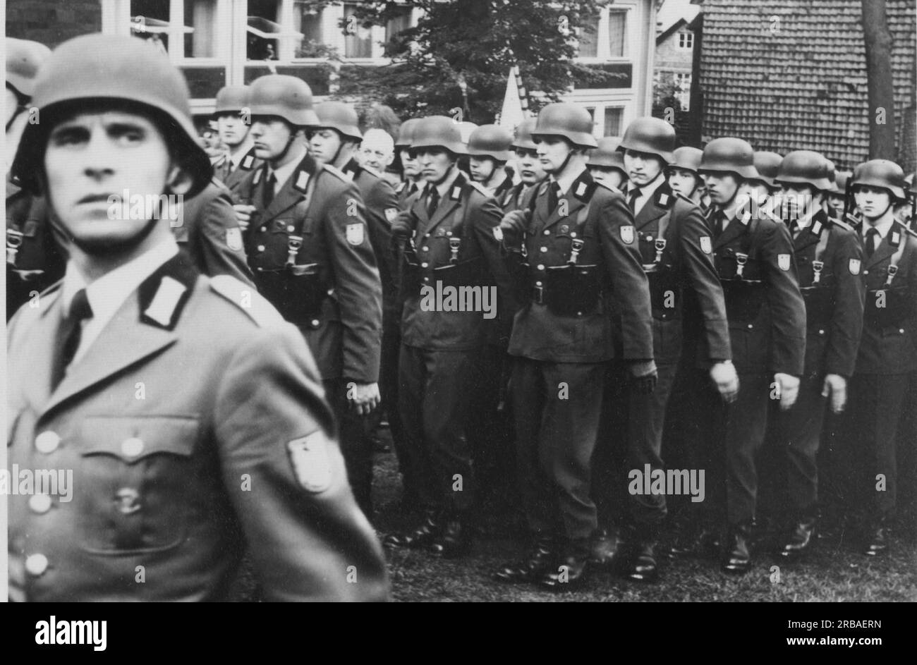 Défilé des soldats allemands du Bundesheer de la guerre froide Banque D'Images