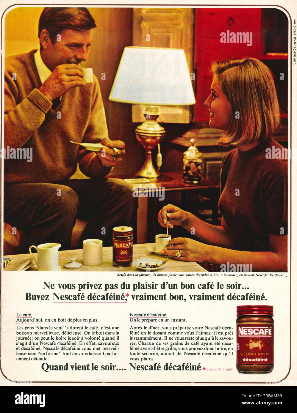 Café décaféiné de Nestlé, publicité dans un magazine français 1965 Banque D'Images