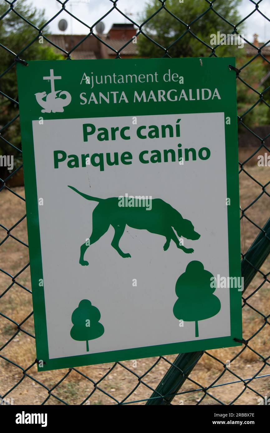 Parc Caní Ajuntament de Santa Margalida, parc pour chiens à Palma de Majorque. Dog Park à Majorque. Banque D'Images