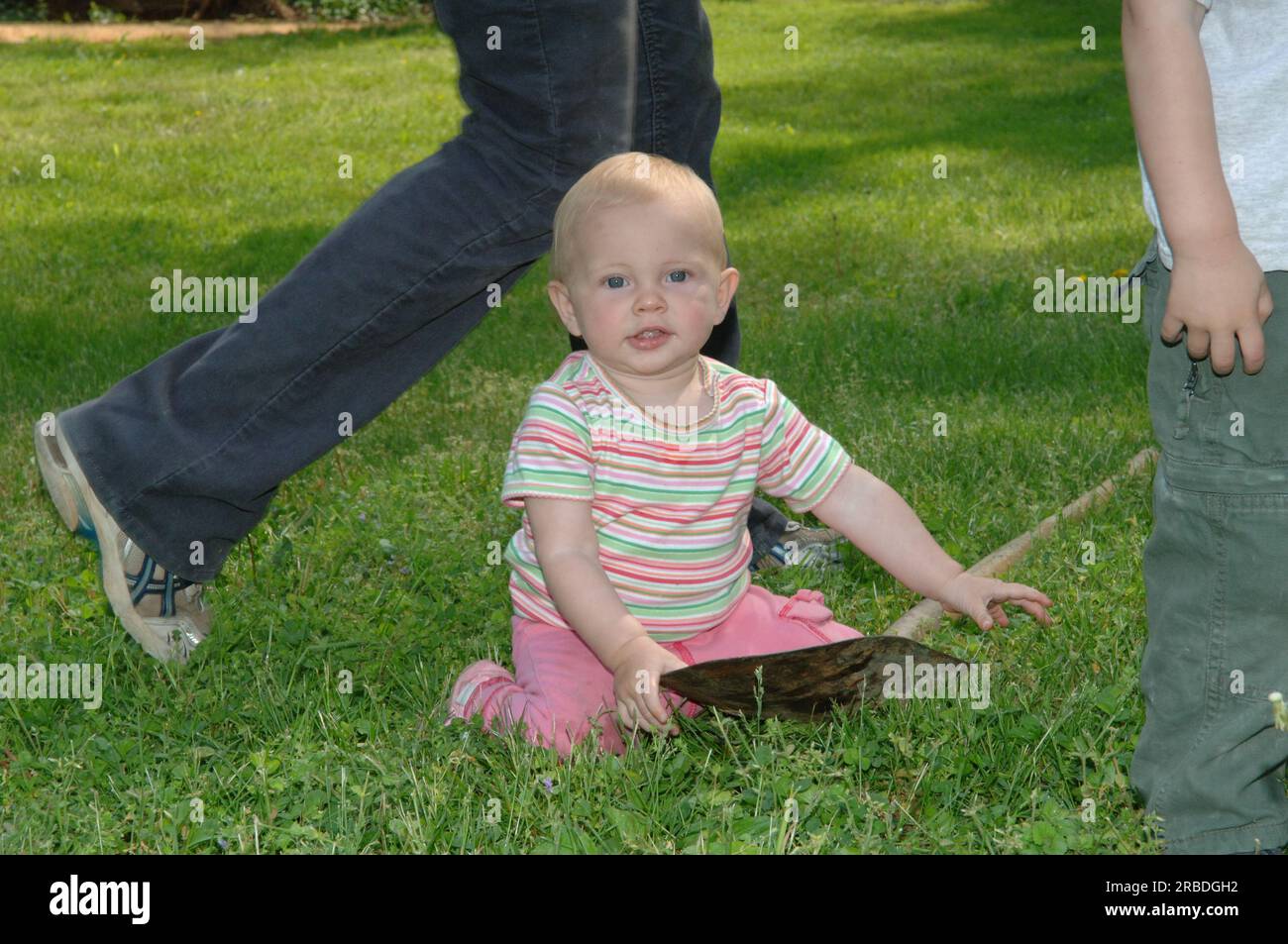Les activités de nettoyage des Journées de la fierté du canal de Chesapeake et de l’Ohio (C and O), coparrainées par le Parc historique national du canal C and O et le C and O Canal Historical Trust, avec la secrétaire adjointe P. Lynn Scarlett, la directrice de Take Pride in America, Katie Loovis, Et d'autres membres du personnel de l'intérieur sur place pour rejoindre les volontaires travaillant le long du chemin de halage C et O et de la rivière Potomac à Washington, DC et Maryland Banque D'Images