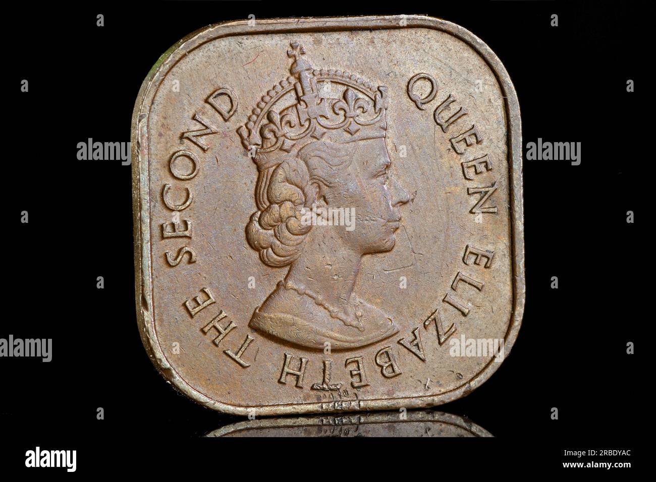 1957 Malaya & British Bornéo pièce d'un cent. L'avers présente un portrait couronné de la reine Elizabeth II par Cecil Thomas Banque D'Images