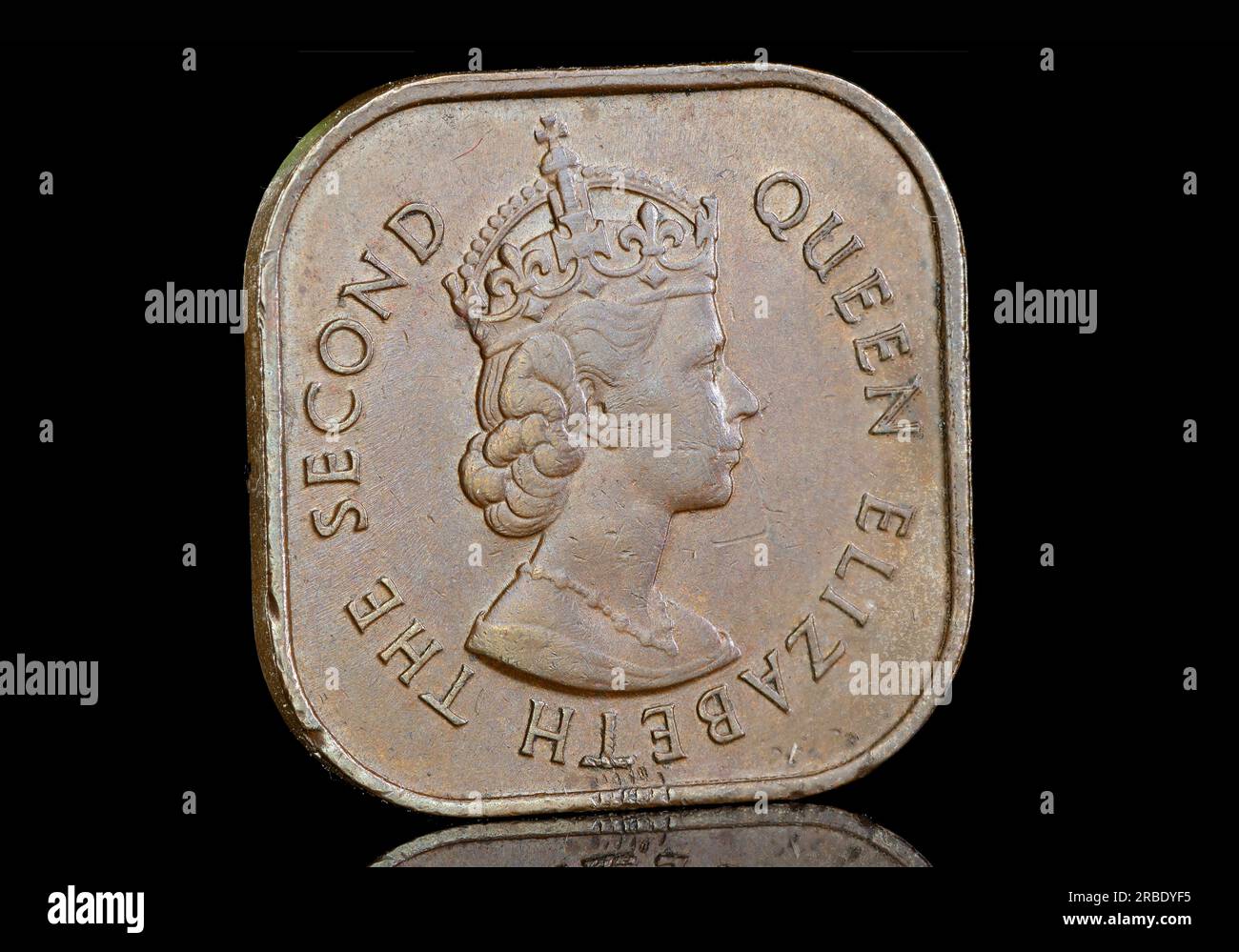 1957 Malaya & British Bornéo pièce d'un cent. L'avers présente un portrait couronné de la reine Elizabeth II par Cecil Thomas Banque D'Images