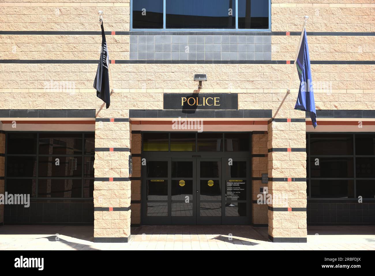 IRVINE, CALIFORNIE - 6 JUILLET 2023 : le département de police d'Irvine dans le centre civique Banque D'Images