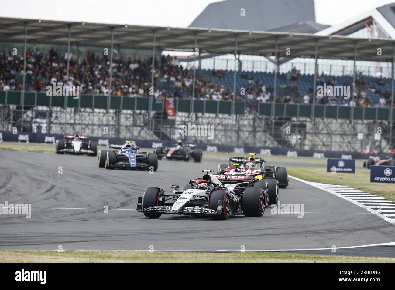 22 TSUNODA Yuki (jap), Scuderia AlphaTauri AT04, action lors du Grand Prix de Grande-Bretagne de Formule 1 Aramco 2023, 10e manche du Championnat du monde de Formule 1 2023 du 7 au 9 juillet 2023 sur le circuit de Silverstone, à Silverstone, Royaume-Uni Banque D'Images