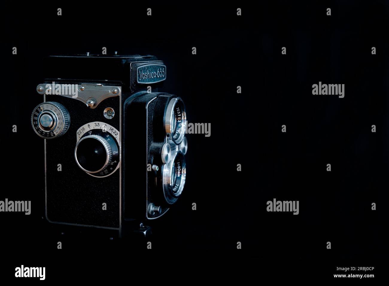Vintage Yashica 635 appareil photo film Banque D'Images