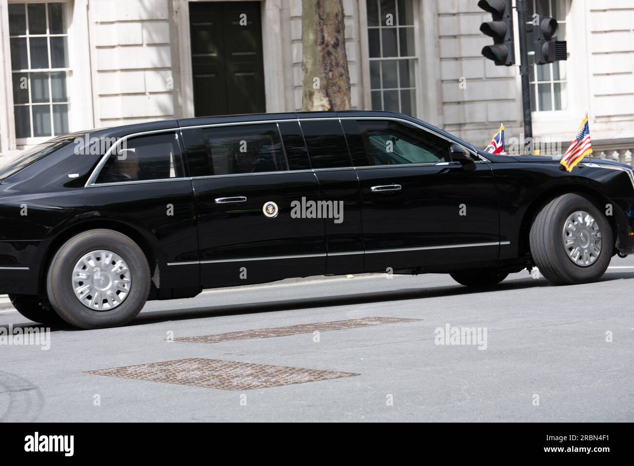 Londres, Royaume-Uni. 10 juillet 2023. Le convoi présidentiel américain à Downing Street, Londres UK crédit : Ian Davidson/Alamy Live News Banque D'Images