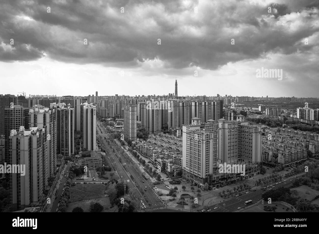 La ville d'affaires de Chengdu en noir et blanc. Banque D'Images