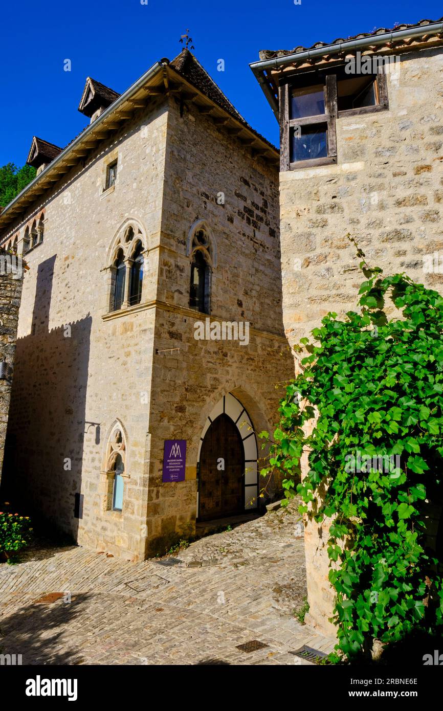 France, Lot (46), Parc naturel régional des Causses du Quercy, Saint-Cirq-Lapopie, village médiéval surplombant le Lot et classé parmi les plus beaux Banque D'Images