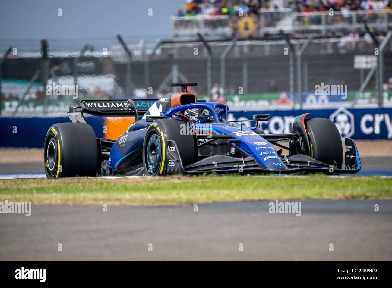 Silverstone, Royaume-Uni, juillet 09, Alex Albon, originaire de Thaïlande, concourt pour Williams Racing. Jour de la course, ronde 11 du championnat de Formule 1 2023. Crédit : Michael Potts/Alamy Live News Banque D'Images