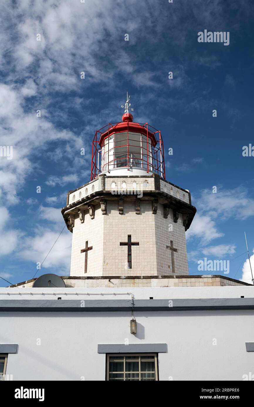 Phare d'Arnel point Nordaste Açores Banque D'Images