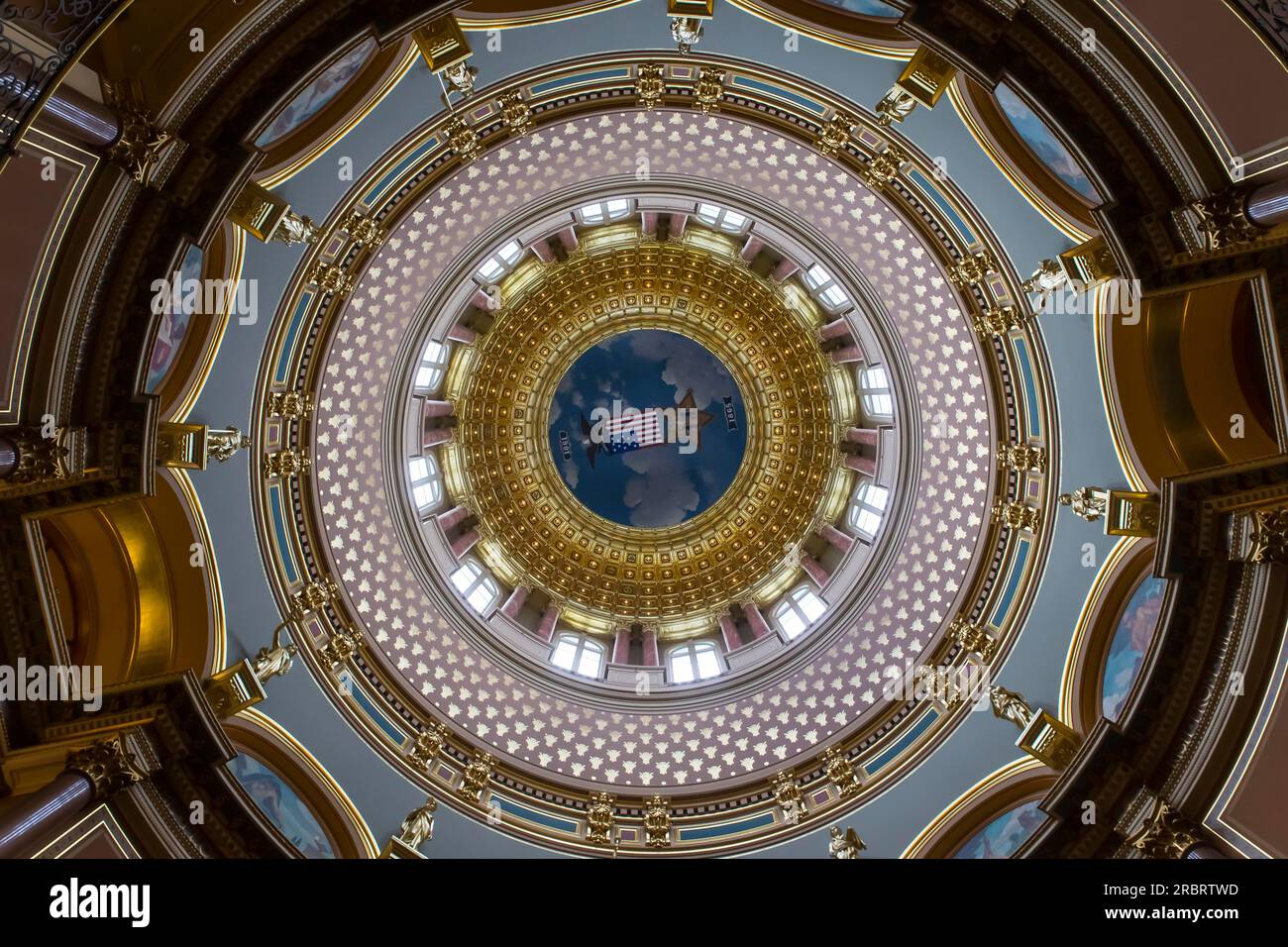 Le Capitole de l'État de l'Iowa est le bâtiment du capitole de l'État américain de l'Iowa. Abritant l'Assemblée générale de l'Iowa, il est situé dans la capitale de l'État Banque D'Images