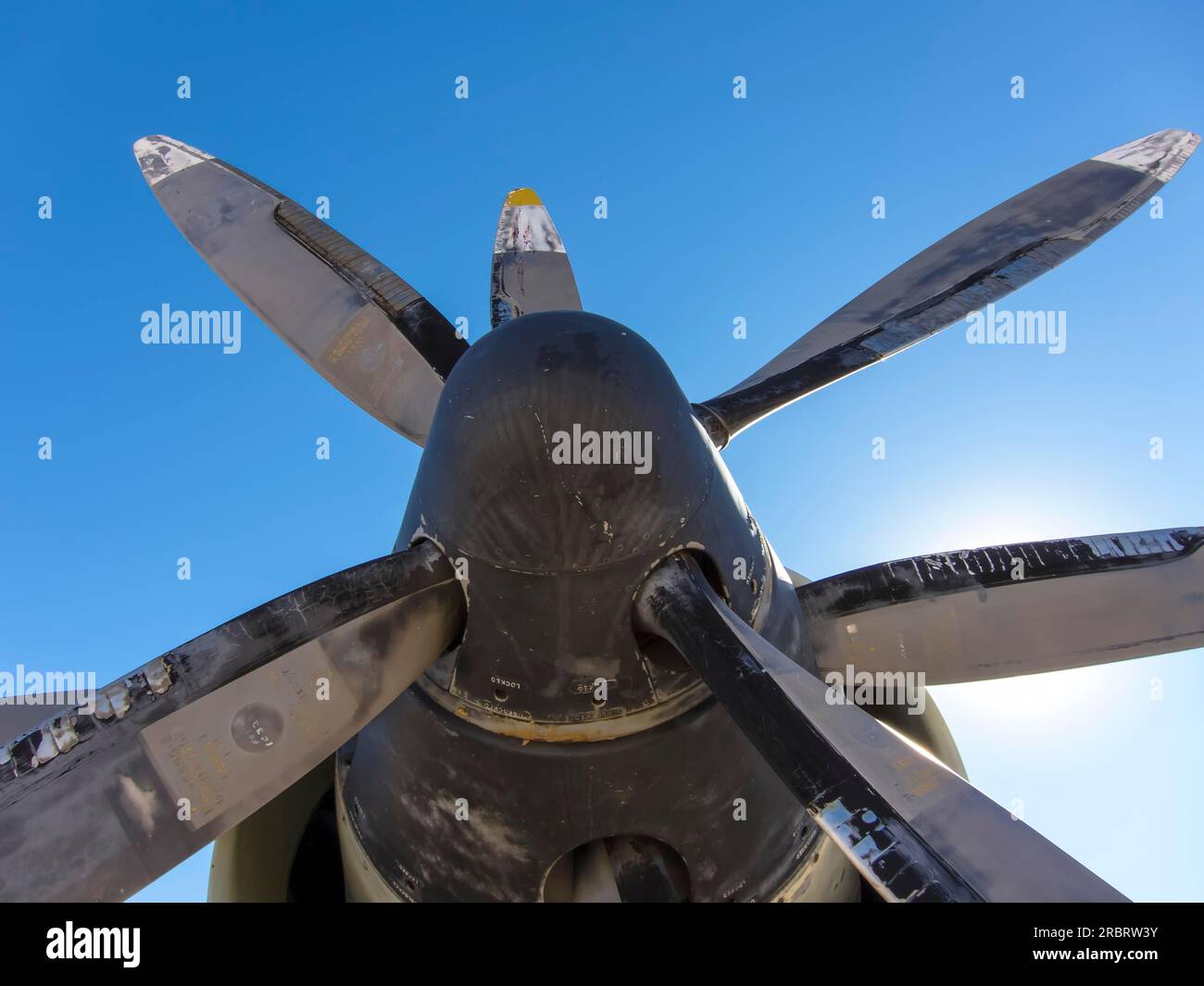 Avion nostalgique de la Seconde Guerre mondiale à un spectacle aérien Banque D'Images