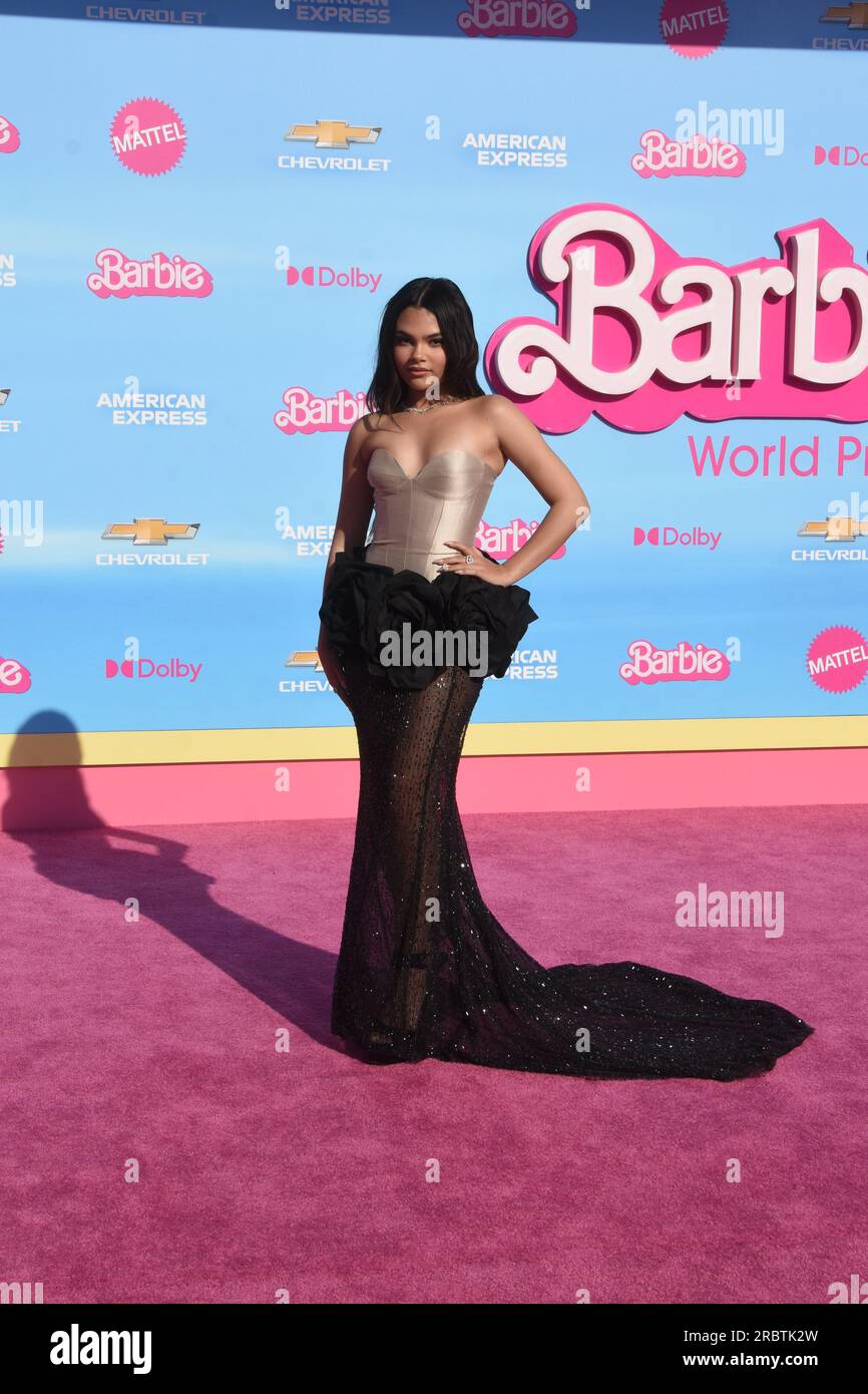 Los Angeles, Californie, USA 9 juillet 2023 l'actrice Ariana Greenblatt assiste à Warner Bros. Images première mondiale de ÔBarbieÕ au Shrine Auditorium le 9 juillet 2023 à Los Angeles, Californie, États-Unis. Photo de Barry King/Alamy stock photo Banque D'Images