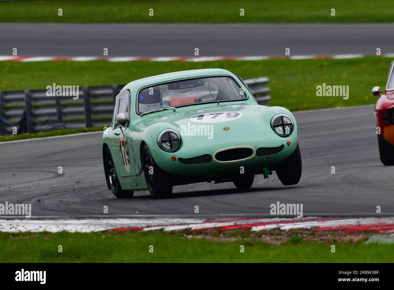 Samuel Ashby, Austin Healey Speedwell Sprite, un événement mettant en vedette deux grilles distinctes, DRHC Dunlop Allstars pour les voitures de sport, GT et Touring d'avant 1966. TH Banque D'Images