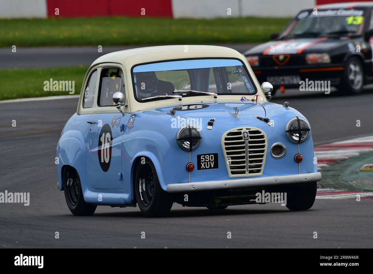 Ellis Bardsley, Austin A35, un événement mettant en vedette deux grilles distinctes, DRHC Dunlop Allstars pour les voitures de sport, GT et Touring pré-1966. Les résultats Allstars Banque D'Images