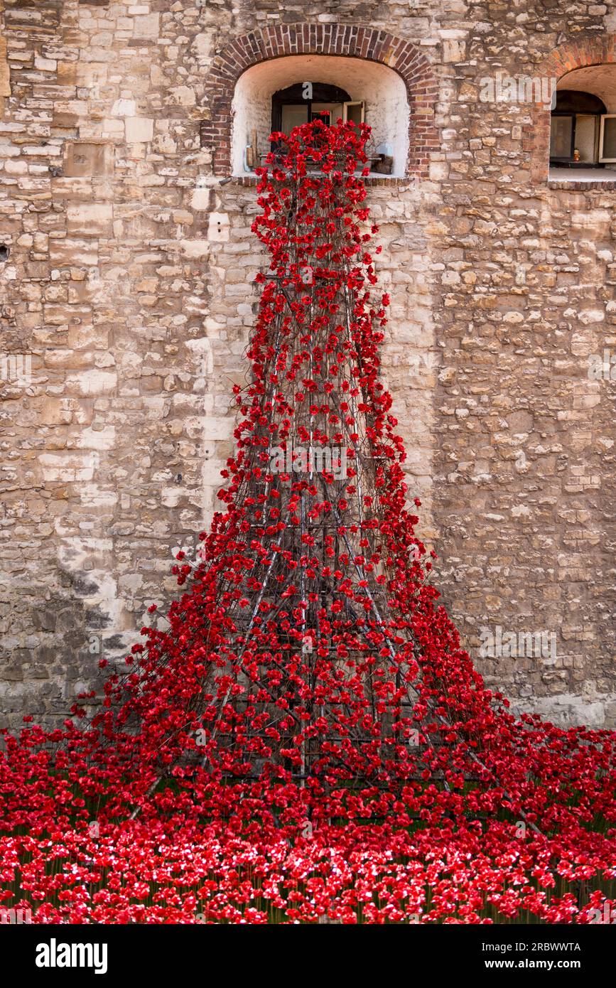 LA TOUR DE LONDRES SE SOUVIENT DES COMMÉMORATIONS DU CENTENAIRE DE LA PREMIÈRE GUERRE MONDIALE À LA TOUR DE LONDRES Banque D'Images