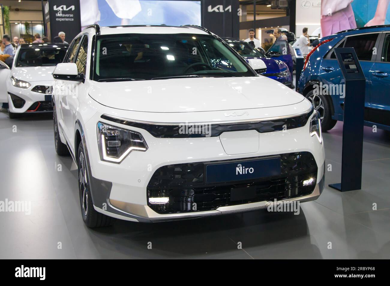 Barcelone, Espagne - 14 mai 2023 : Kia e-Niro exposé à automobile Barcelona 2023 à Barcelone, Espagne. Banque D'Images