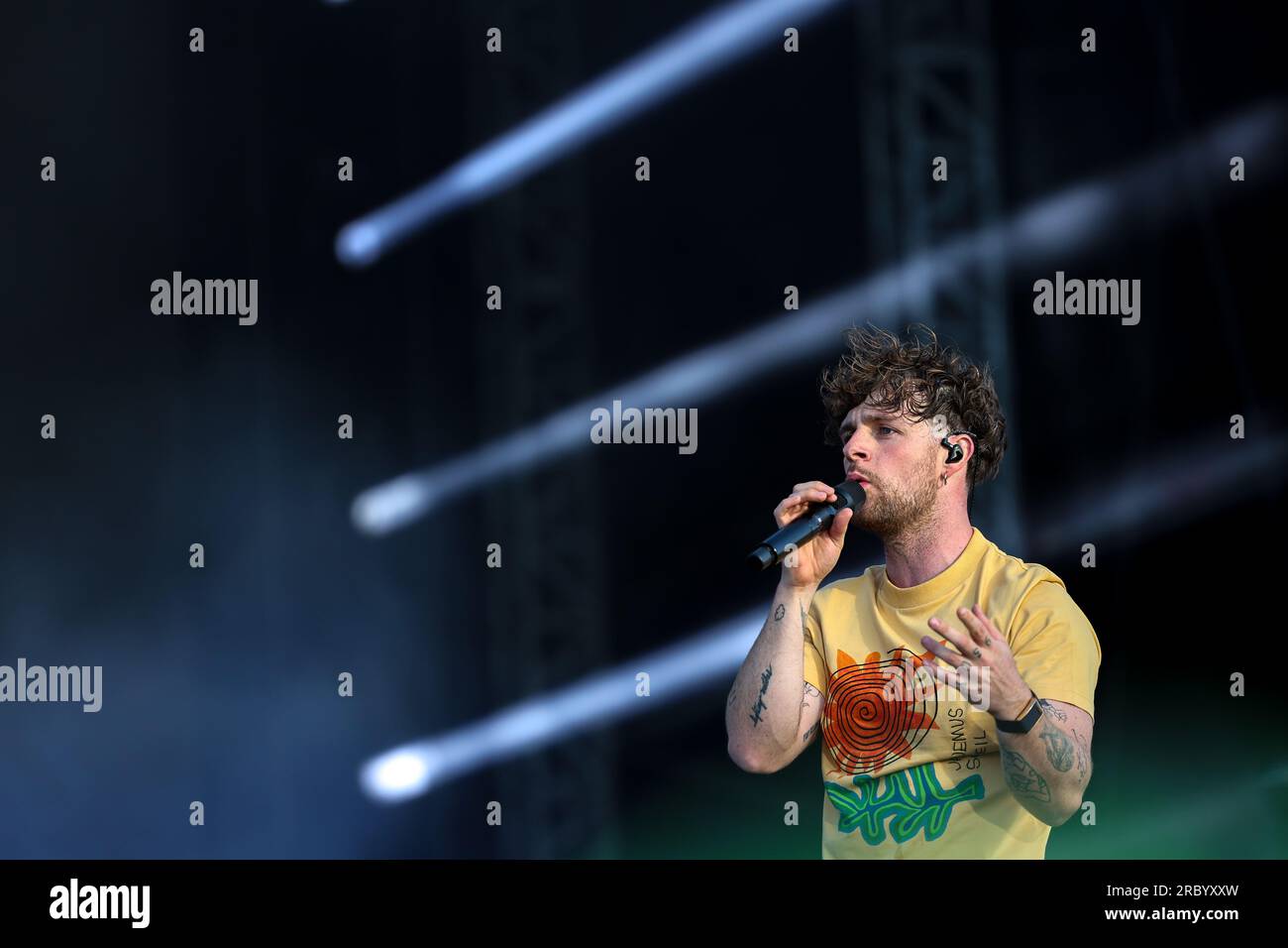 Tom Grennan, l'affiche et artiste chante et se produit en direct pour les fans du Grand prix après la course finale sur la Chrome main Stage pendant la FORMULE Banque D'Images