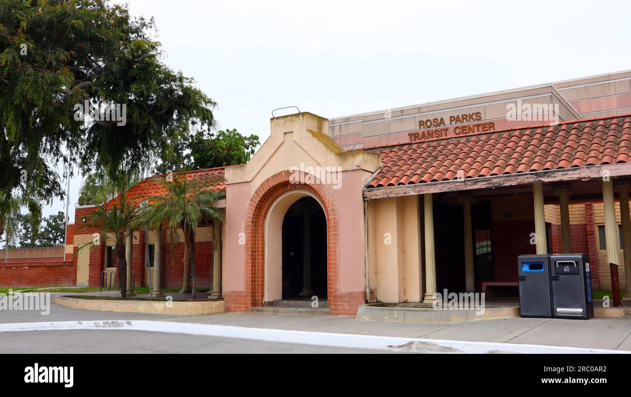 Lynwood, Californie : Lynwood Rosa Parks Transit Center, la gare routière locale Banque D'Images