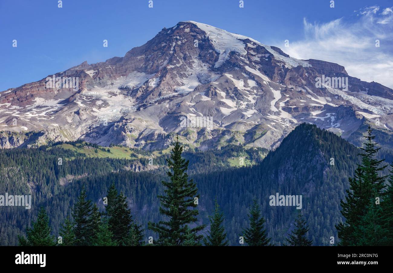 Mont Rainier par une journée ensoleillée | Parc national du Mont Rainier, Washington, États-Unis Banque D'Images
