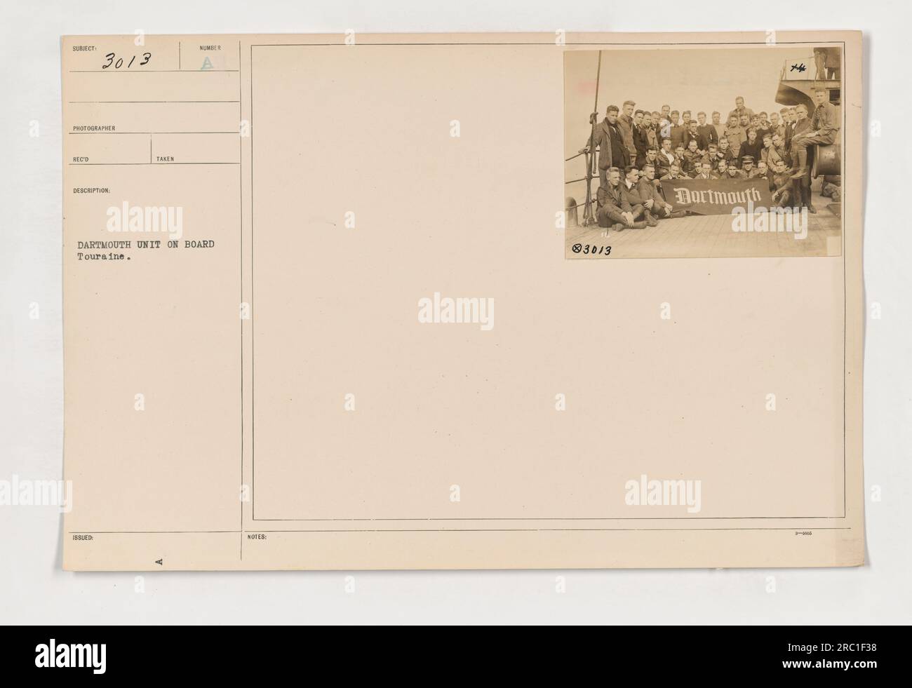 Des membres de l'unité de Dartmouth peuvent être vus à bord du navire Touraine sur cette photo. L'image fait partie de la collection NECD 3013 des photographies des activités militaires américaines pendant la première Guerre mondiale. Banque D'Images