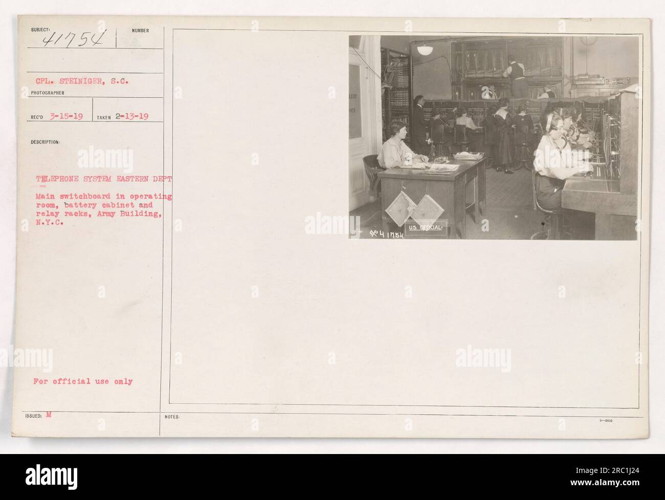 Racks de relais Banque de photographies et d’images à haute résolution ...