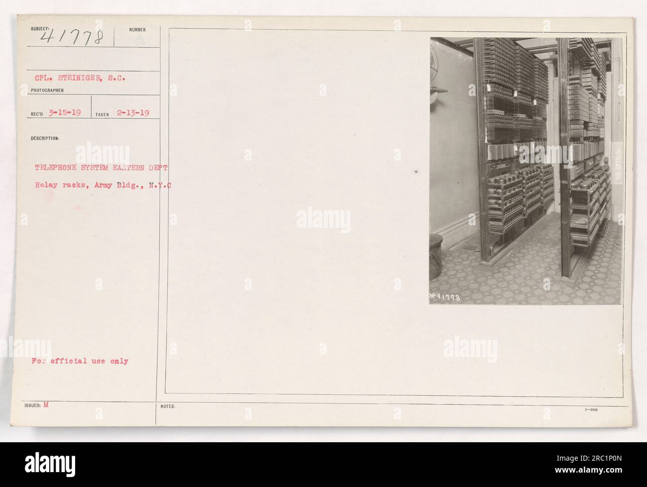 Racks de relais Banque de photographies et d’images à haute résolution ...