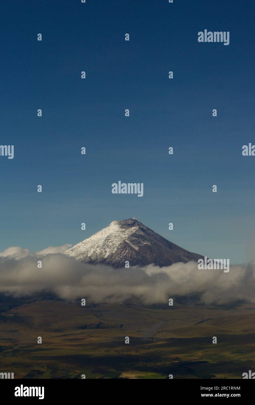 Un beau paysage d'un grand volcan à Cotopaxi, Équateur Banque D'Images