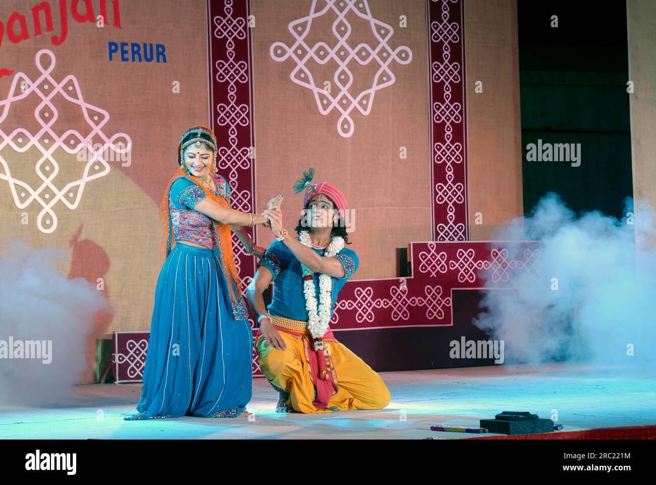 Danse Kathak au festival Natiyanjali au temple de Perur, Tamil Nadu, Inde Banque D'Images