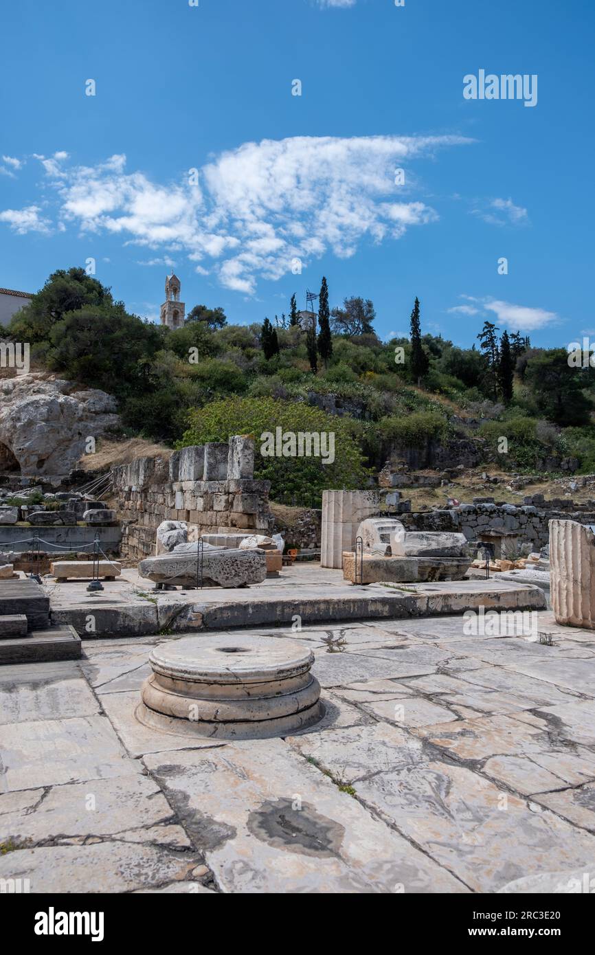 Site archéologique d'Eleusis, destination Attique Grèce. Grande Propylée, porte avant l'entrée dans le sanctuaire principal pour le culte sacramentel. Vertica Banque D'Images