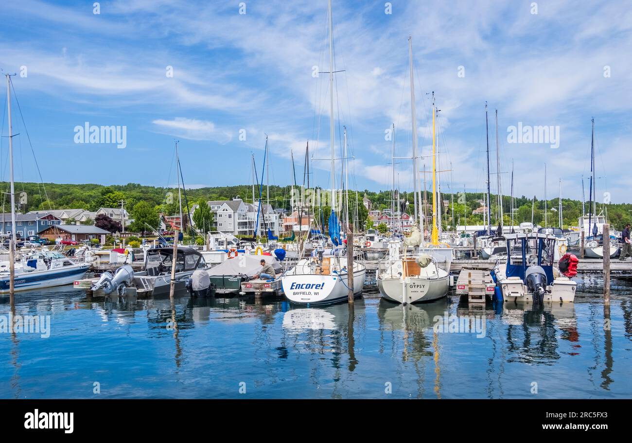 Apôtre Islands Marina sur le lac supérieur à Bayfield Wisconsin USA Banque D'Images