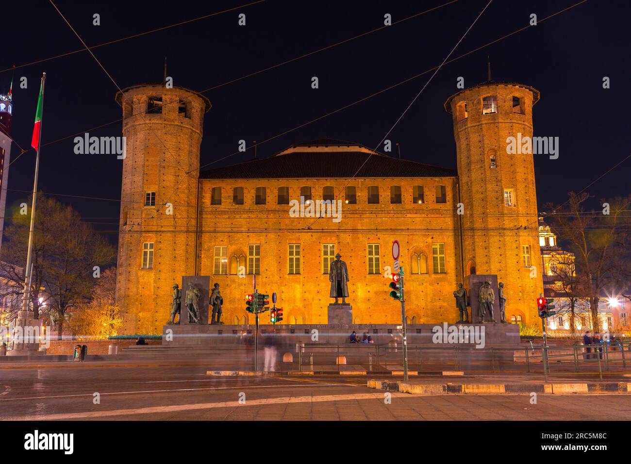 Turin, Italie - 27 mars 2022 : Palazzo Madama e Casaforte degli Acaja est un palais de Turin. Situé sur la place Piazza Castello. Banque D'Images