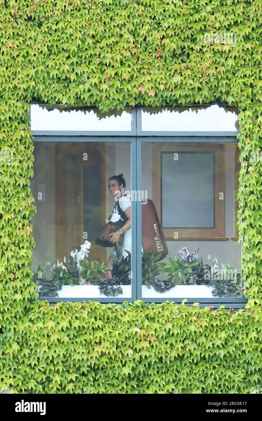 Wimbledon, Royaume-Uni. 12 juillet 2023. ONS Jabeur (Tun) lors des Championnats de Wimbledon 2023 le 12 juillet 2023 au All England Lawn tennis & Croquet Club à Wimbledon, Angleterre - photo Antoine Couvercelle/DPPI crédit : DPPI Media/Alamy Live News Banque D'Images