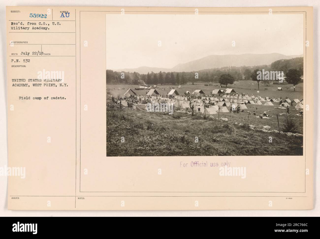 Camp de cadets à l'Académie militaire des États-Unis, West point, NY. La photographie a été prise le 22 juillet 1918 par le photographe Red. Il s'agit du sujet numéro 55922, reçu du commandant des États-Unis Académie militaire. La photo a été émise pour un usage officiel seulement. Banque D'Images