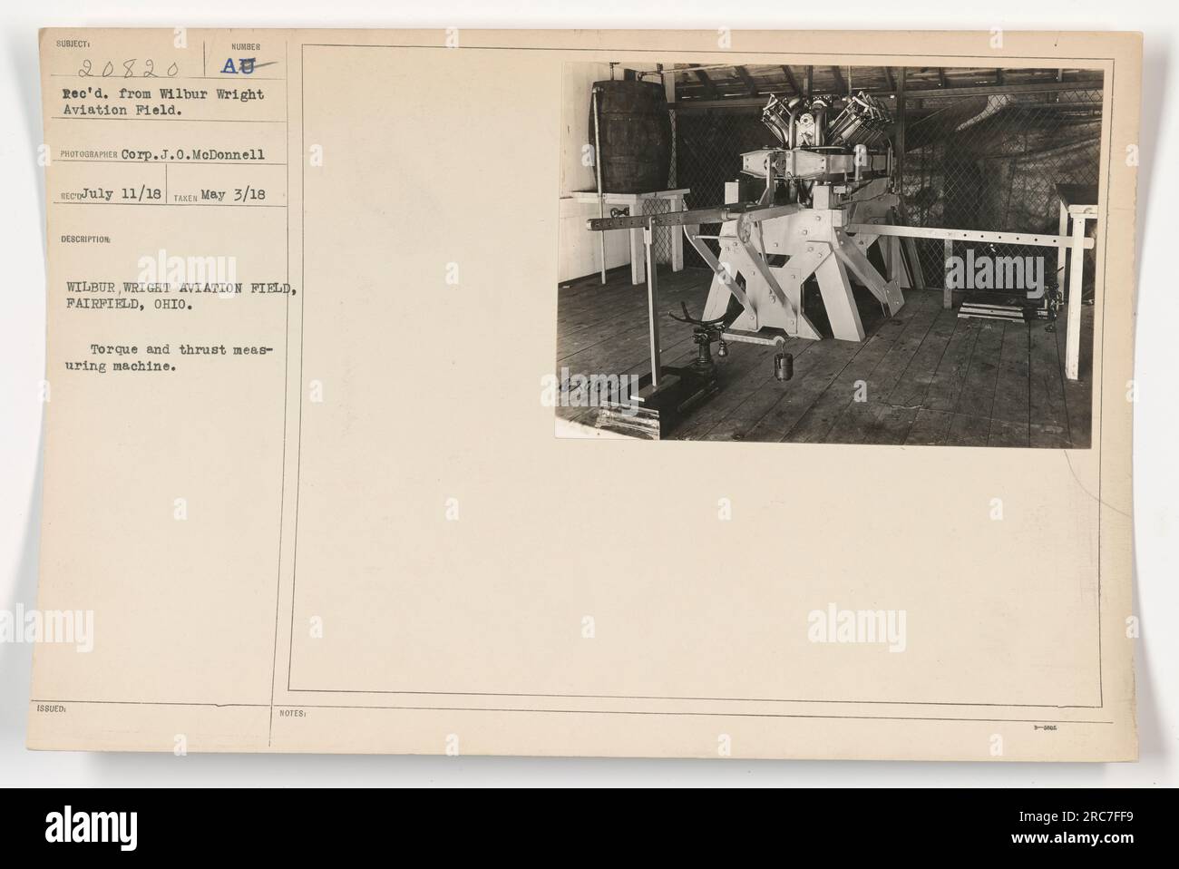 Image d'une machine de mesure de couple et de poussée sur le terrain d'aviation Wilbur Wright à Fairfield, Ohio. Prise le 11 juillet 1918 par Corp. J. O. McDonnell. Banque D'Images