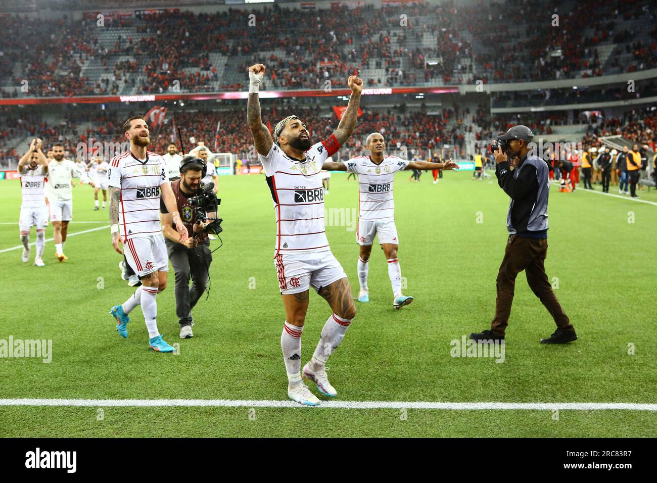 CURITIBA (PR) - 12/07/2023 - Copa do Brasil 2022 / Futebol - ATHLÉTICO (PR) X FLAMENGO (RJ) Copa do Brasil 2023, quartas de final jogo 2 de 2, na noi Banque D'Images