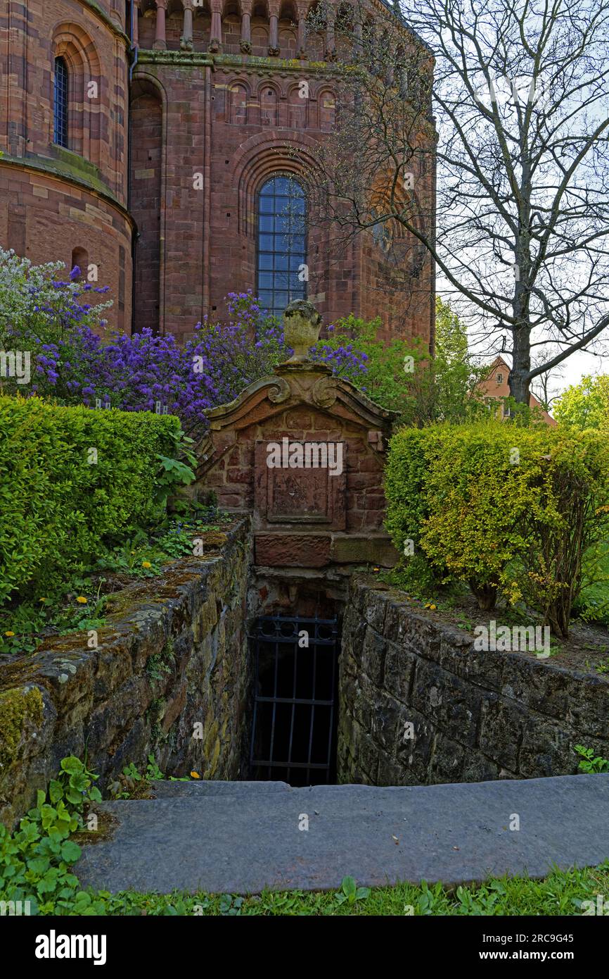 Schum-Stadt, Heylshofpark, Dom Sankt Peter, erbaut 12. Jahrhundert Banque D'Images