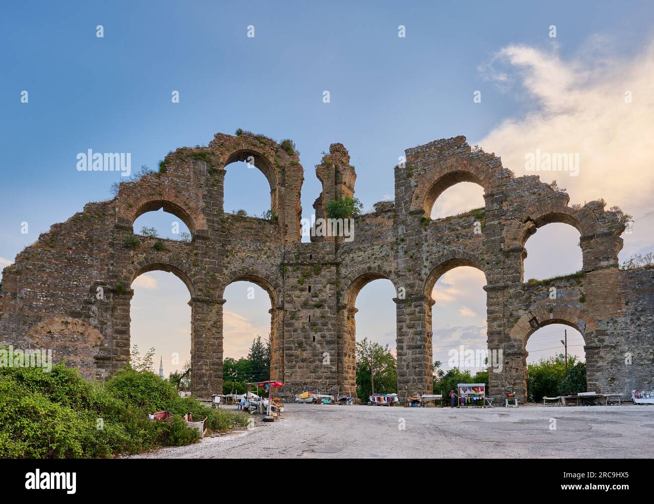 Roemisches Aquaedukt von Aspendos, ville antique d'Aspendos, Antalya, Tuerkei |aqueduc romain d'Aspendos, ville antique d'Aspendos, Antalya, Turquie| Banque D'Images