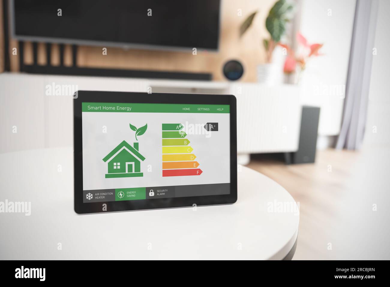 Application mobile d'efficacité énergétique à l'écran, maison intelligente écologique Banque D'Images